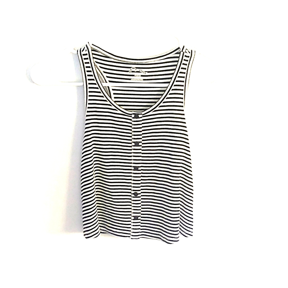 Flaired button down tank top